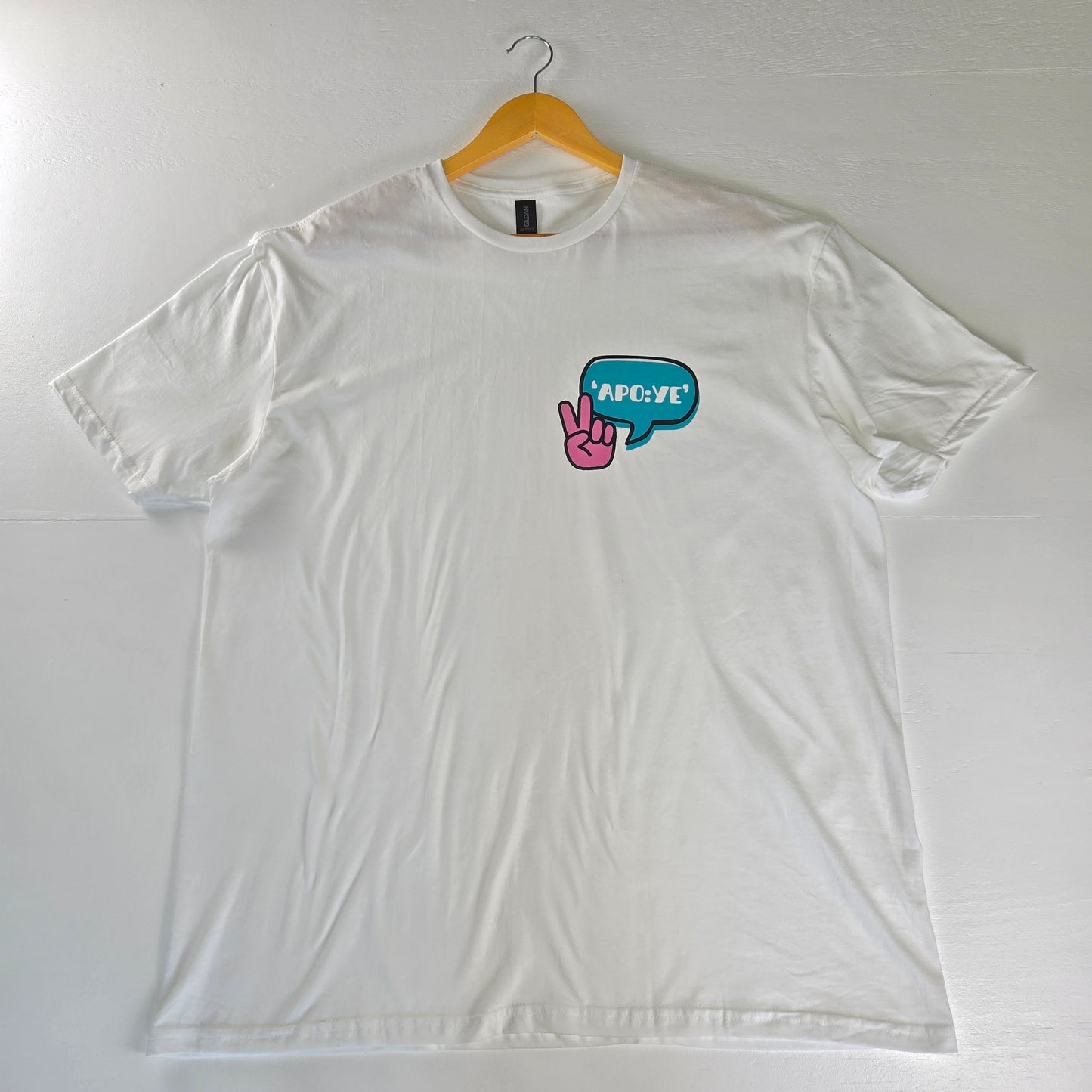 'Apo:ye' tee