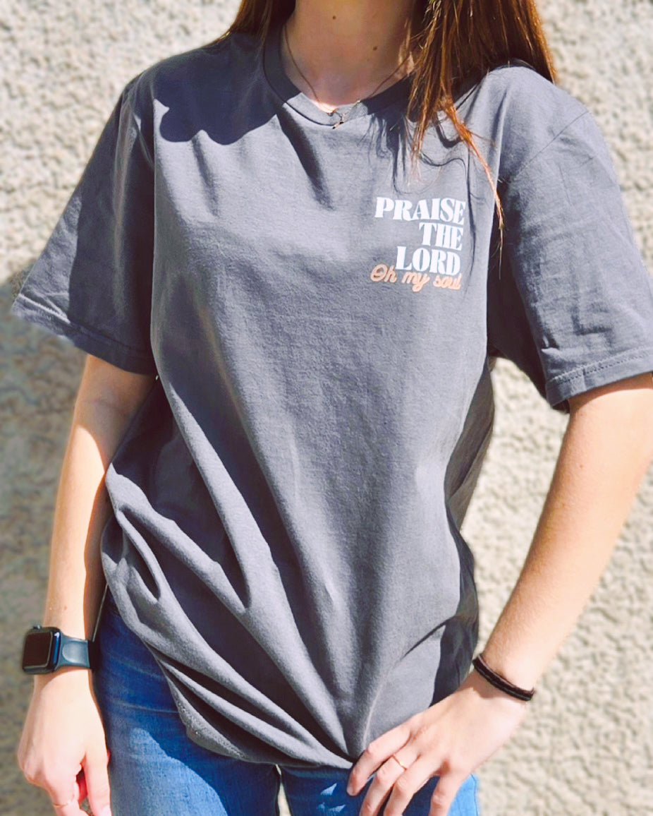 Praise the Lord tee