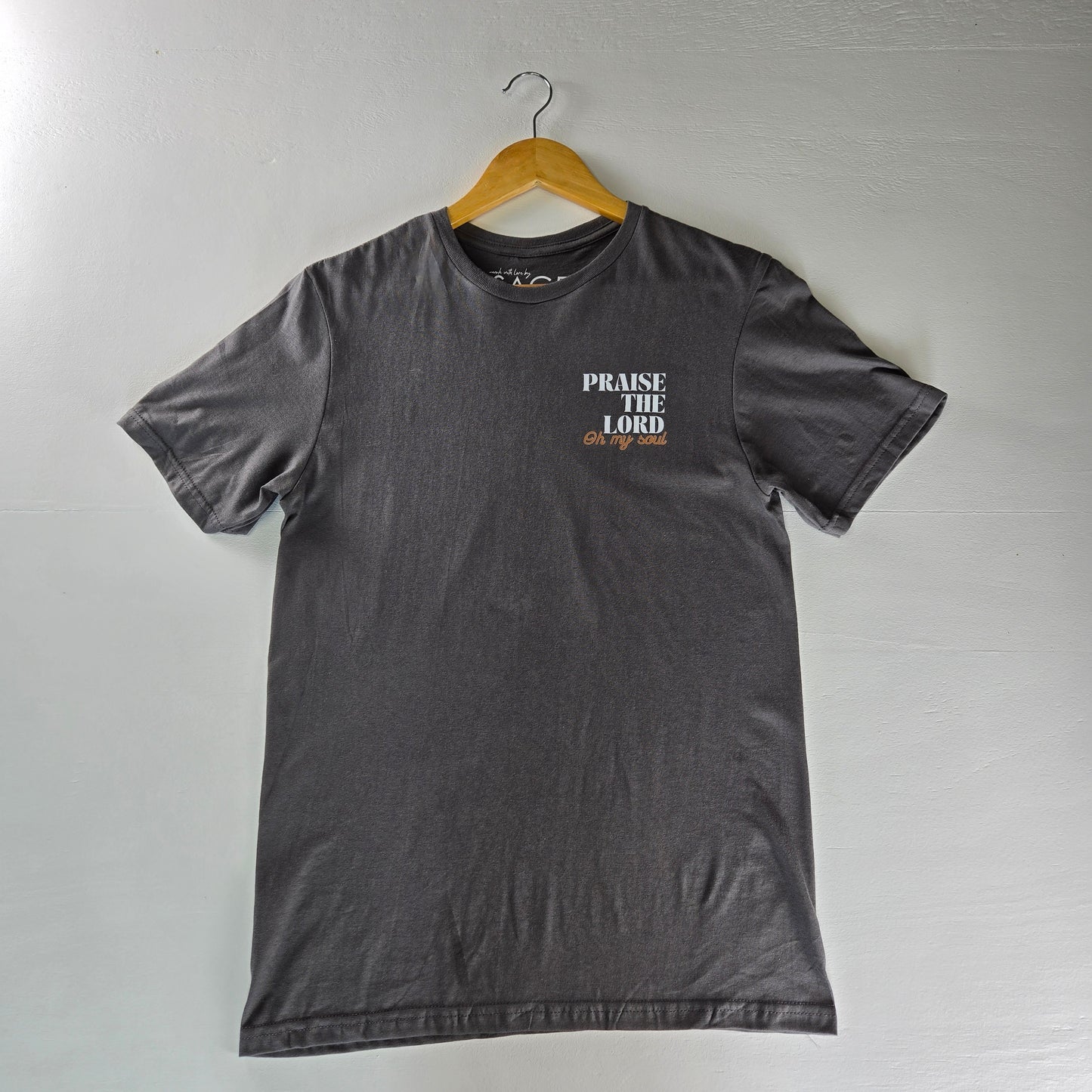Praise the Lord tee
