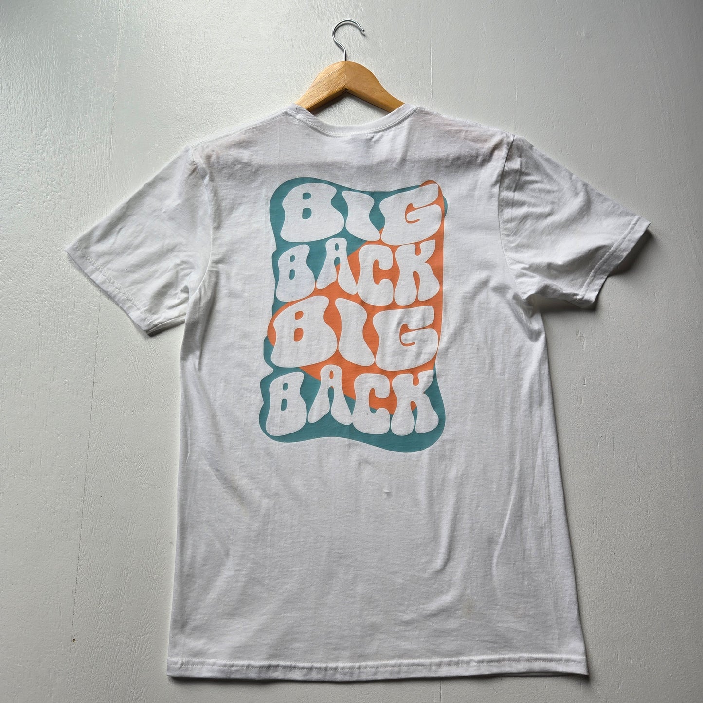 Big Back - Color groove tee