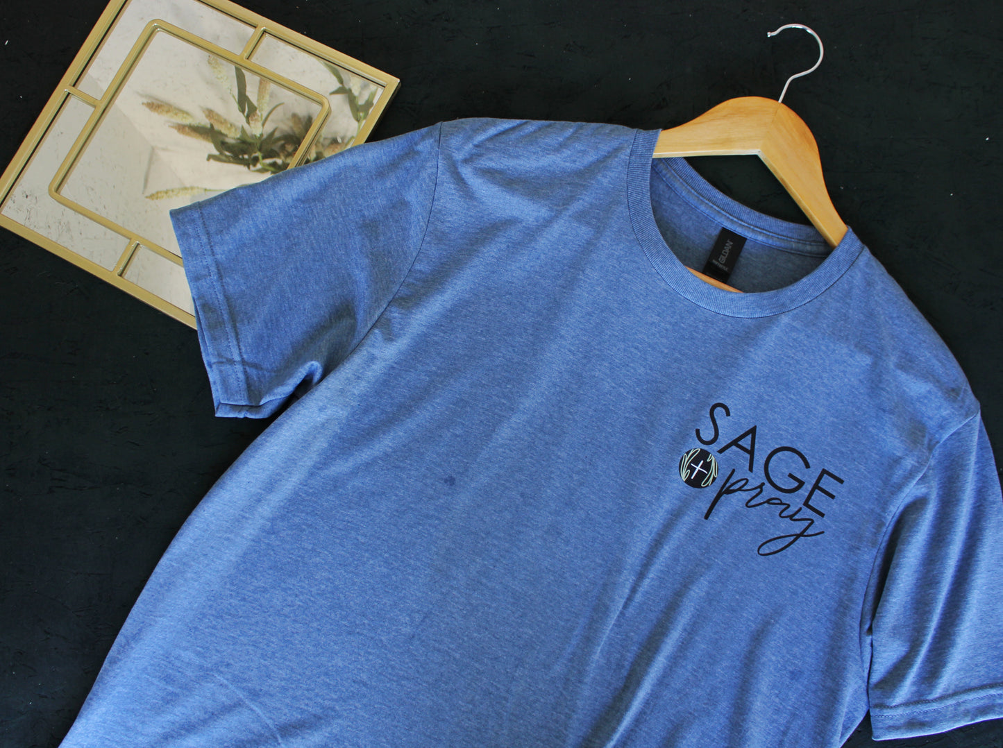 Sage + Pray logo screen print short sleeve tee